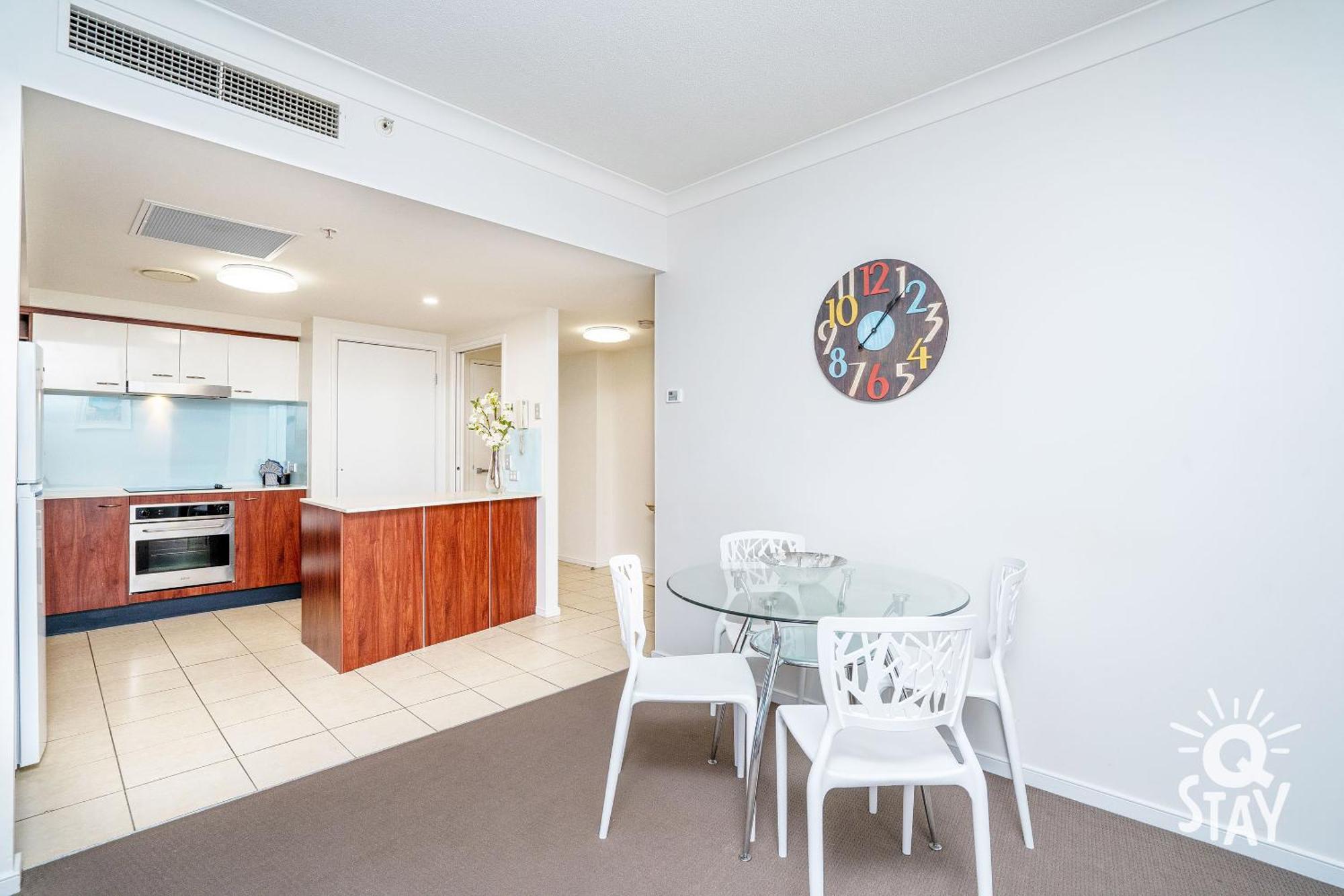 Chevron Renaissance Surfers Paradise Mid Week Madness Deal - Q Stay Gold Coast Exteriér fotografie