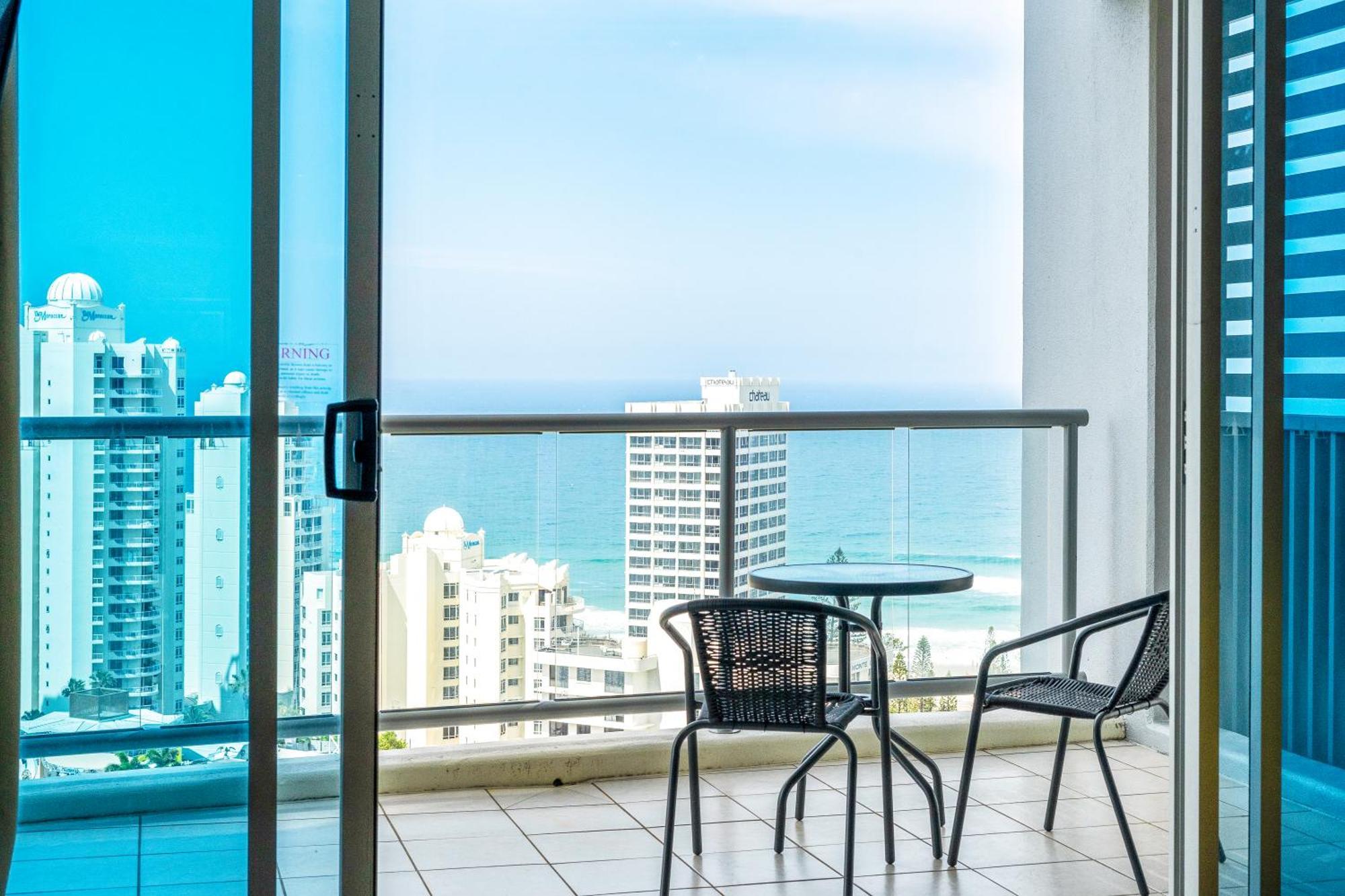 Chevron Renaissance Surfers Paradise Mid Week Madness Deal - Q Stay Gold Coast Exteriér fotografie